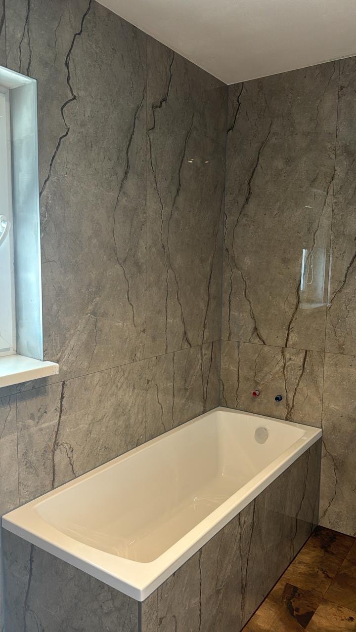 Realizácia kúpeľne Effective - Rekonštrukcie & Kúpeľne